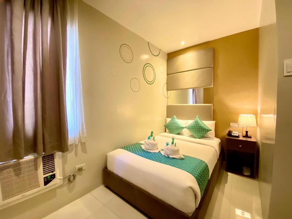 Hotel Estrella Tacloban Bagian luar foto