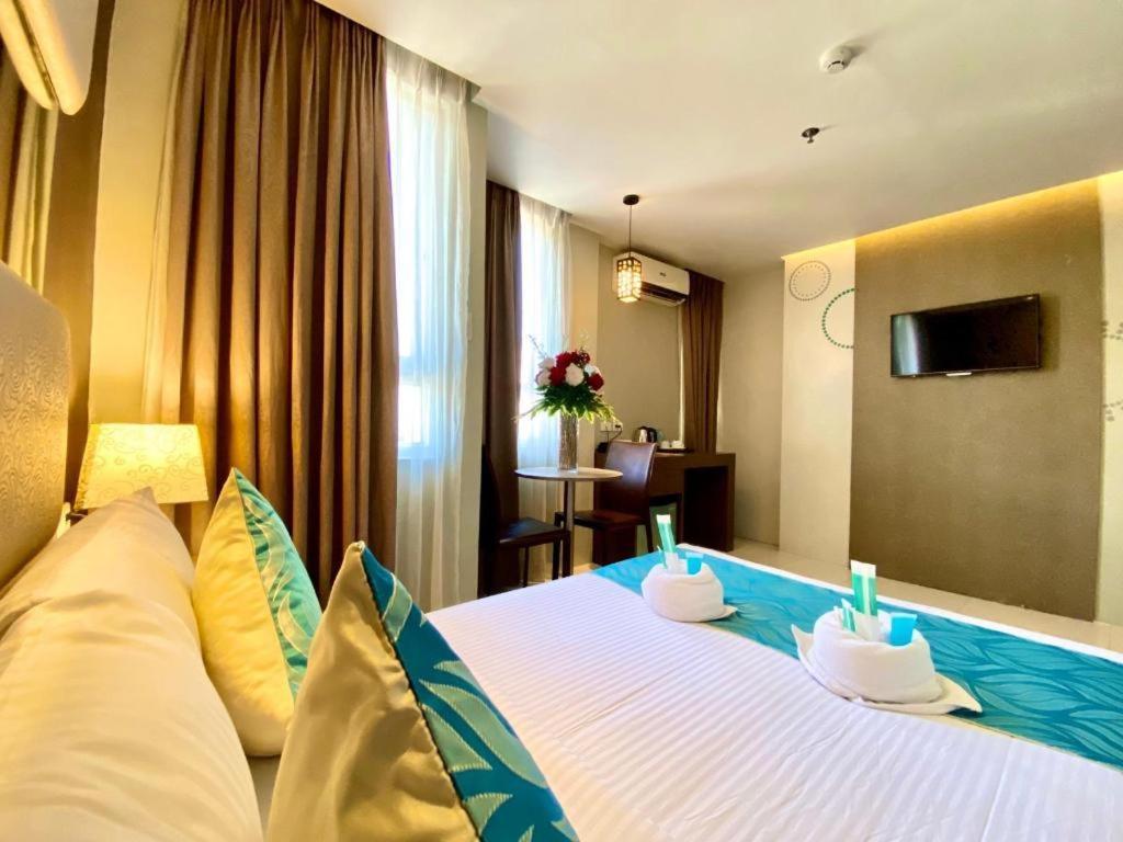 Hotel Estrella Tacloban Bagian luar foto