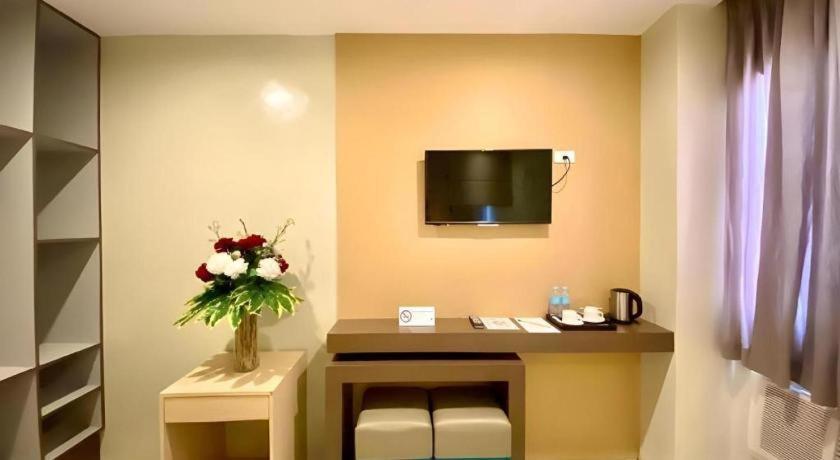 Hotel Estrella Tacloban Bagian luar foto