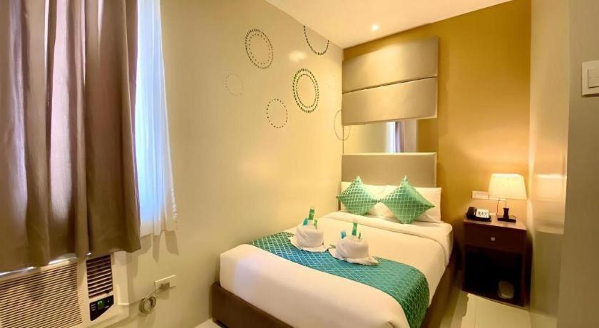 Hotel Estrella Tacloban Bagian luar foto