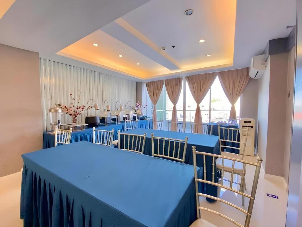 Hotel Estrella Tacloban Bagian luar foto