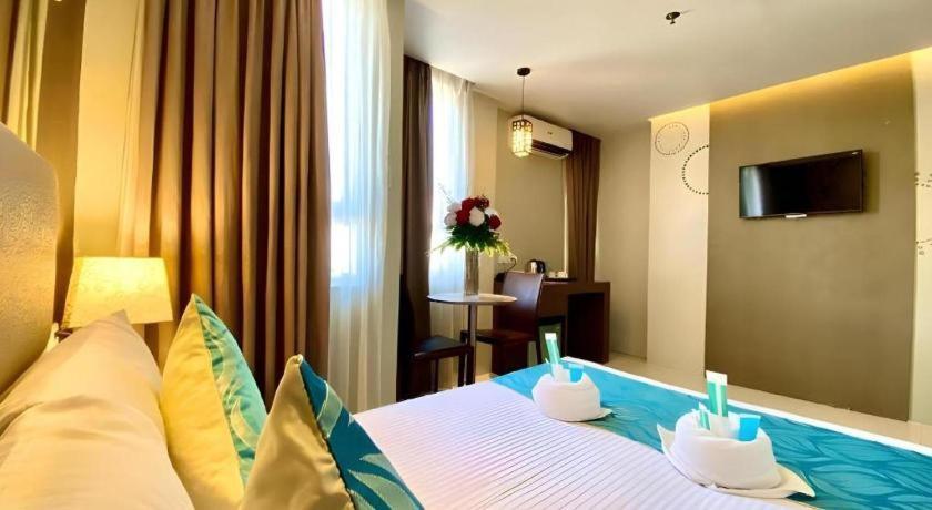 Hotel Estrella Tacloban Bagian luar foto