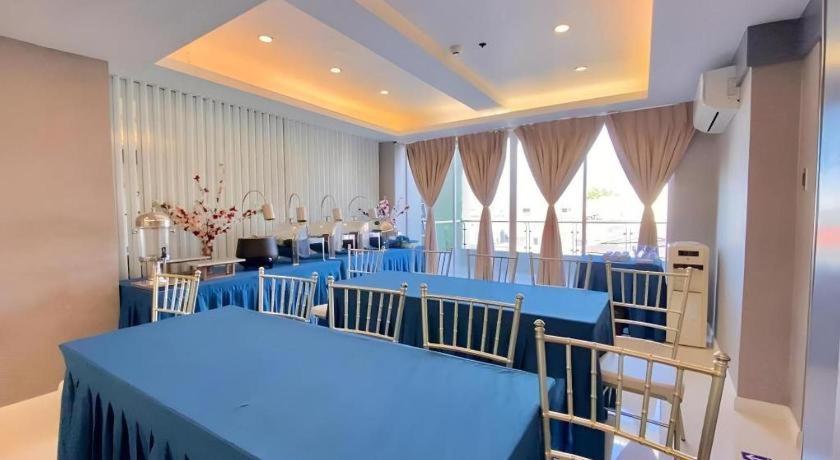 Hotel Estrella Tacloban Bagian luar foto