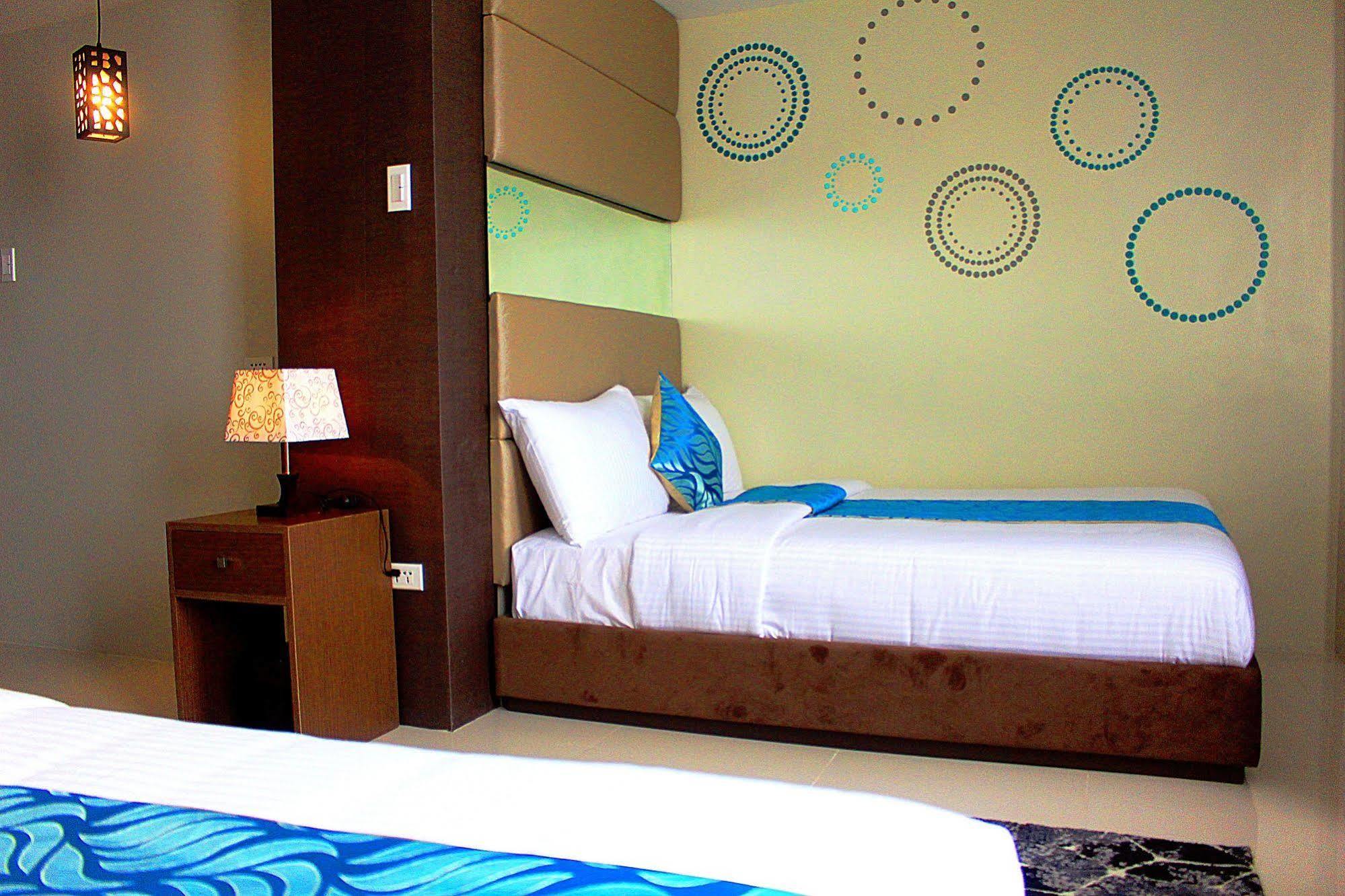 Hotel Estrella Tacloban Bagian luar foto