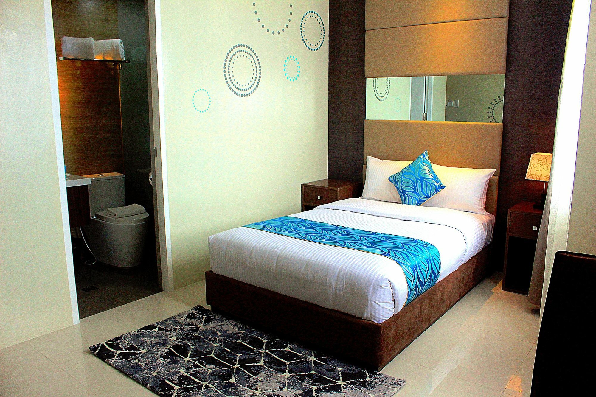 Hotel Estrella Tacloban Bagian luar foto